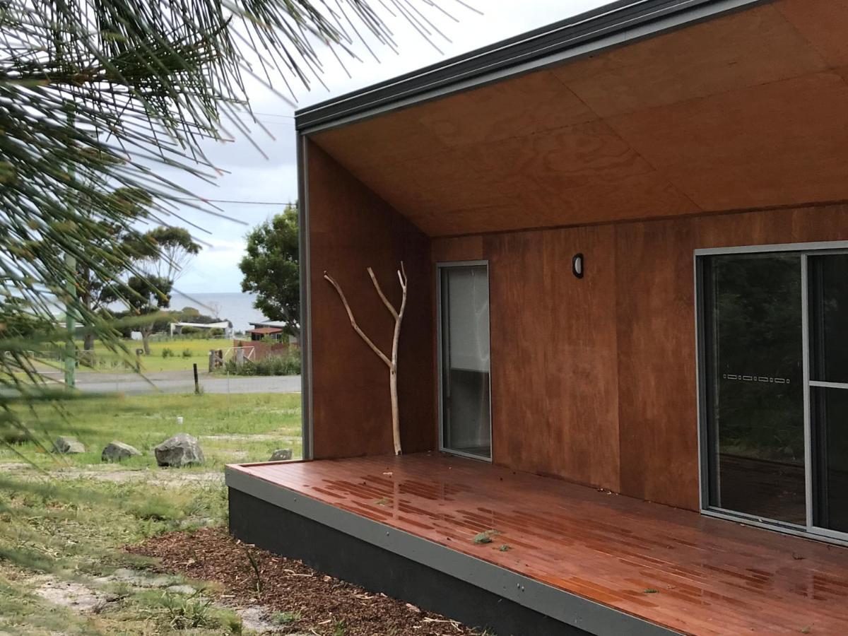 Bicheno Wildflower Sands Coastal Retreat Exterior photo